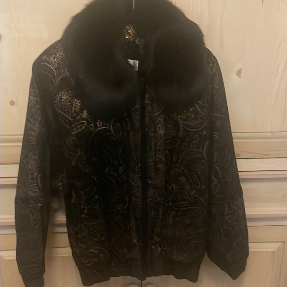 Elegant Black Fur Collar Jacket